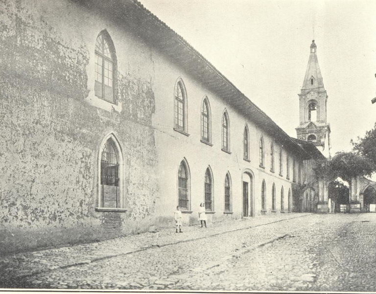 Colegio de San Luis Gonzaga, hoy Colegio Plancarte,  Jacona de Pancarte , Mich.