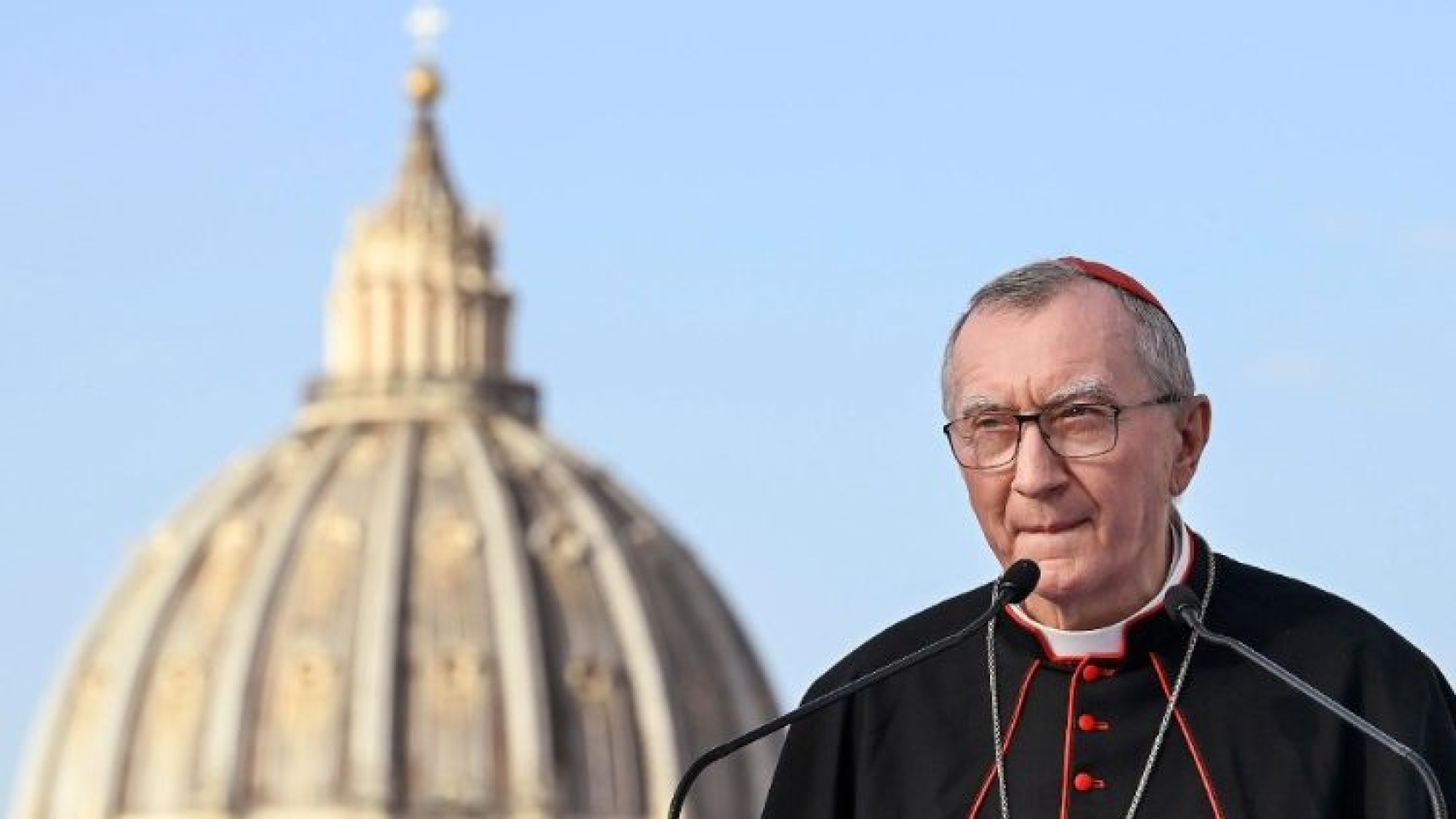 Parolin: Para el Papa negociar no es rendirse, sino condición para una paz justa y duradera