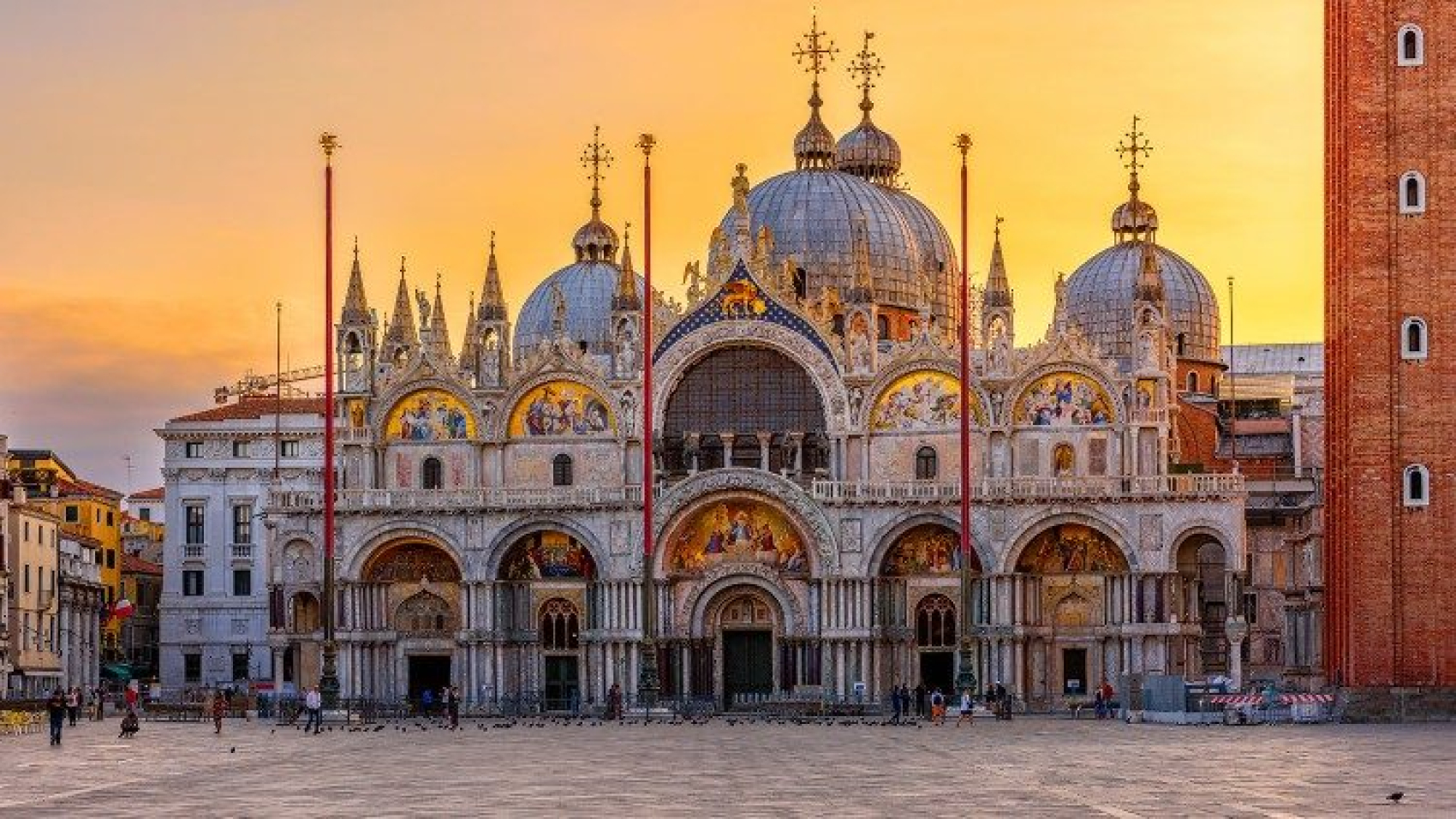 En Venecia los fieles esperan la llegada del Papa Francisco