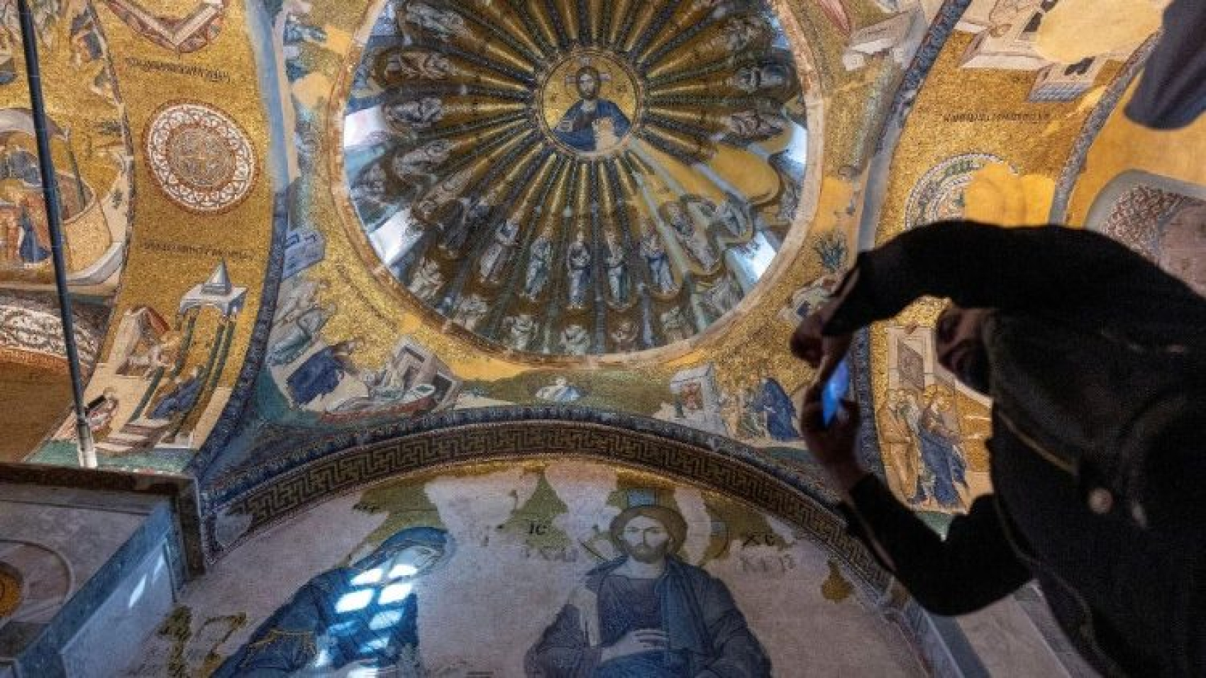 Turquía, San Salvador de Chora ahora mezquita. Comece: Golpe al diálogo