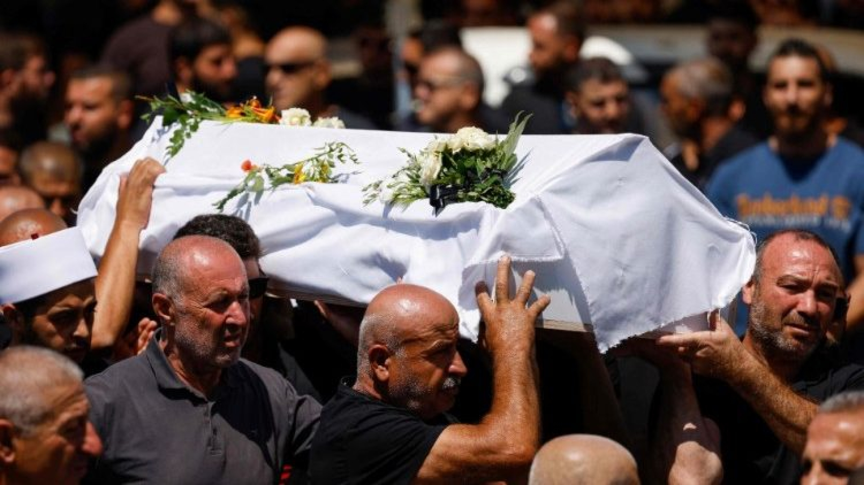 Patriarcado Latino de Jerusalén pide abandonar el camino de las armas