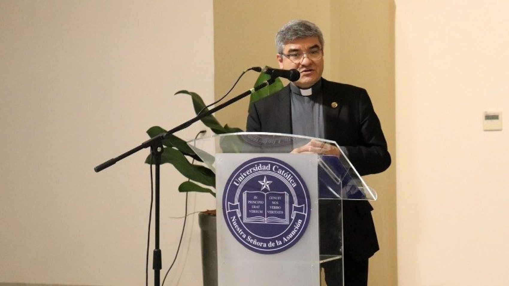 Rector de UC Asunción: Tenemos que alentar en la esperanza