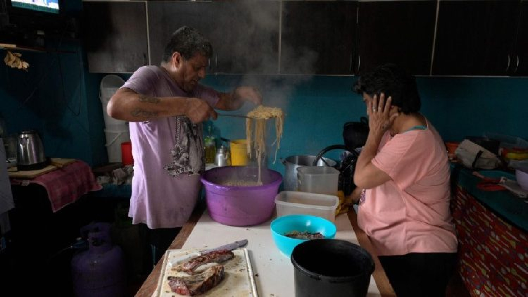 Tendamos una mano fraterna con los que menos tienen