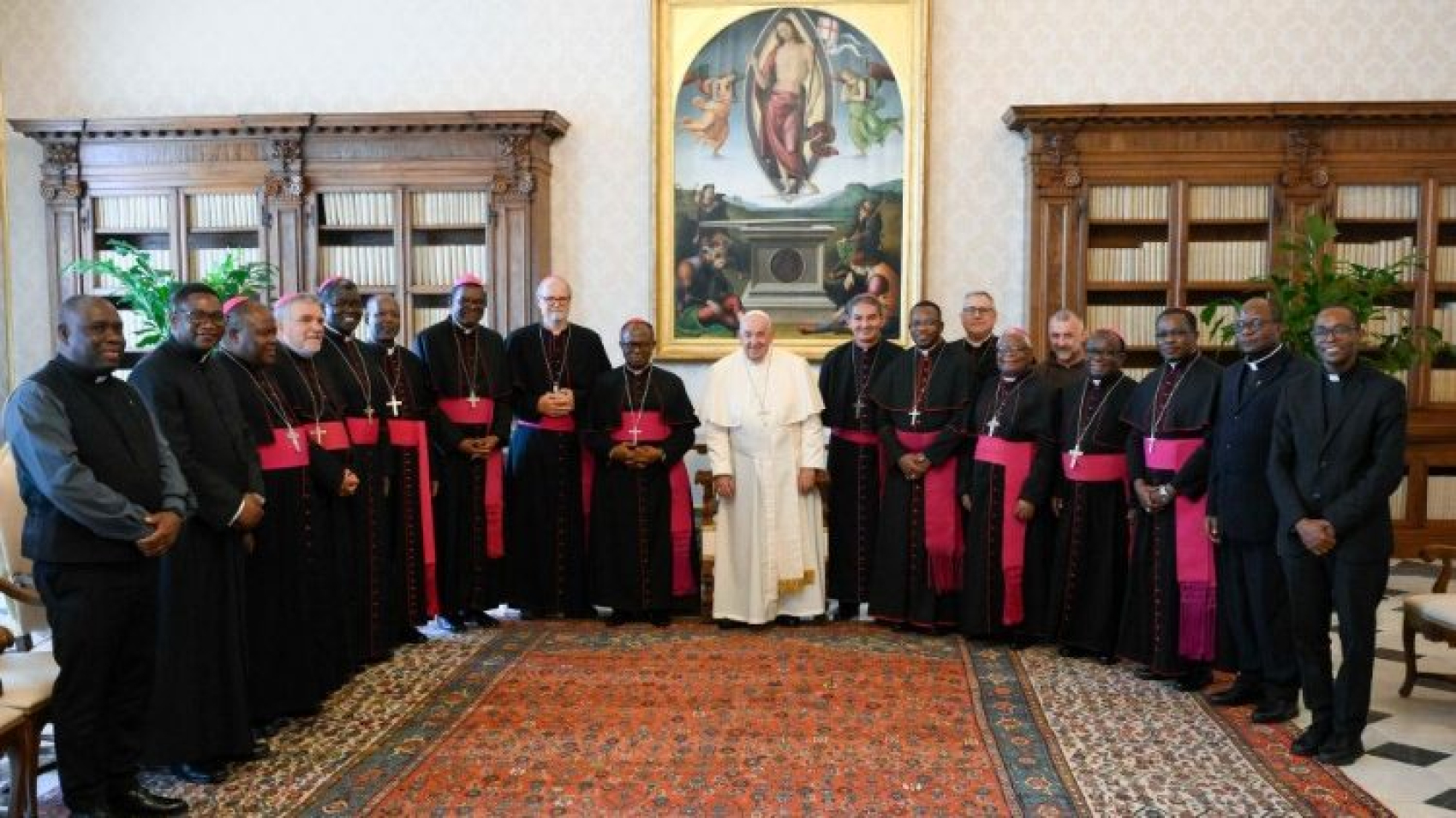 El Papa Francisco recibe Obispos de Mozambique en Vista Ad Limina