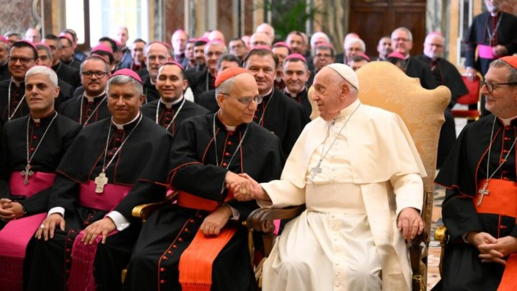 En el Vaticano se desarrolla el curso para obispos recién ordenados
